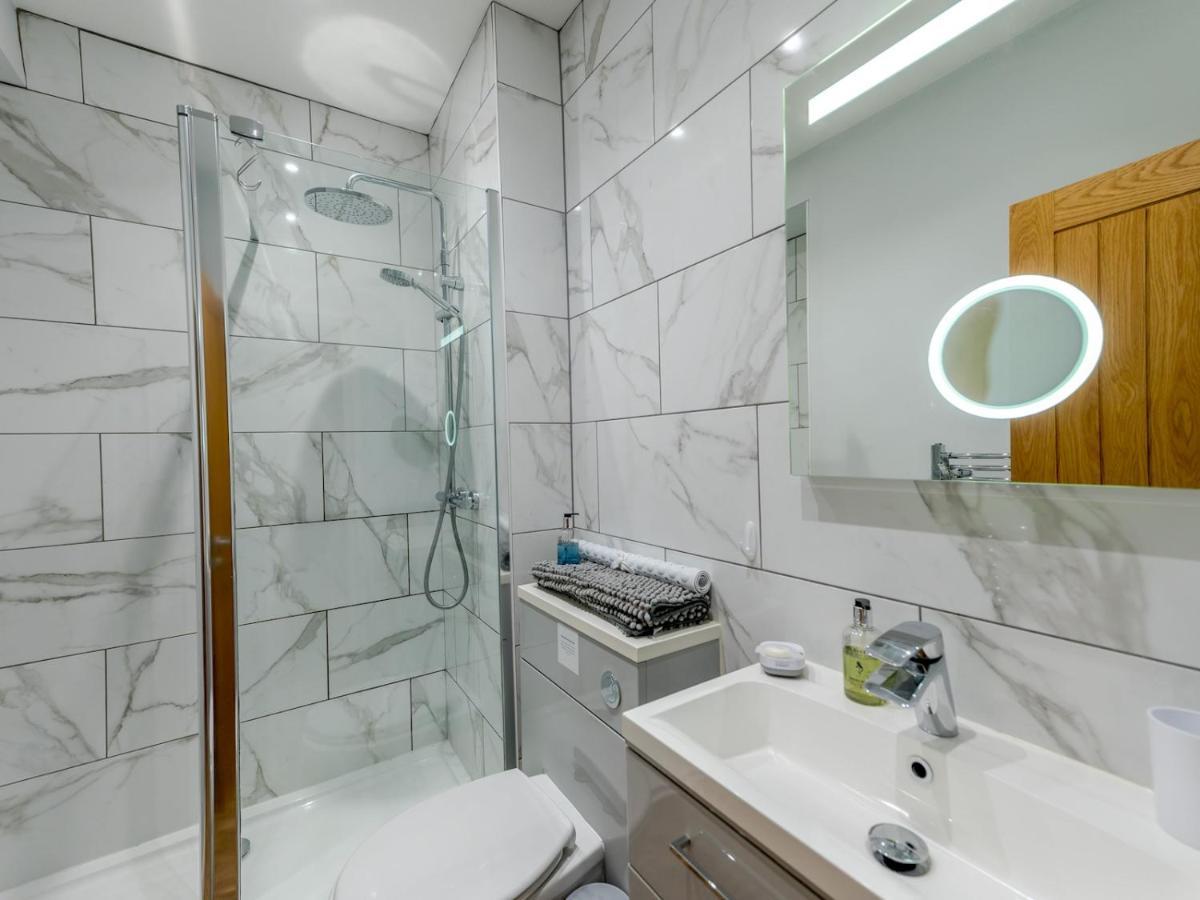 Pass The Keys 5A One Bedroom Modern Town Centre Apartment Shrewsbury Exterior foto